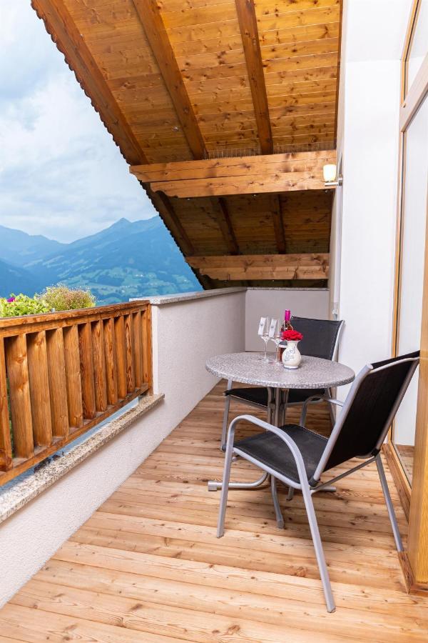 Ferienwohnungen Hinterstein Hart im Zillertal Eksteriør bilde